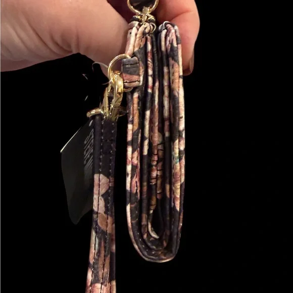 Steve Madden Black and Pink Floral Wallet - Picture 10 of 13